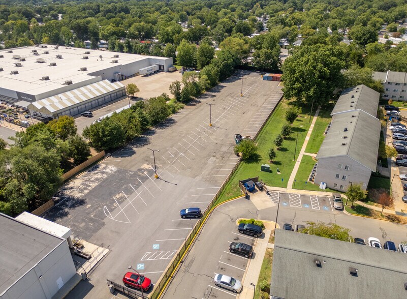 Primary Photo Of 7846 Richmond Hwy, Alexandria Land For Lease