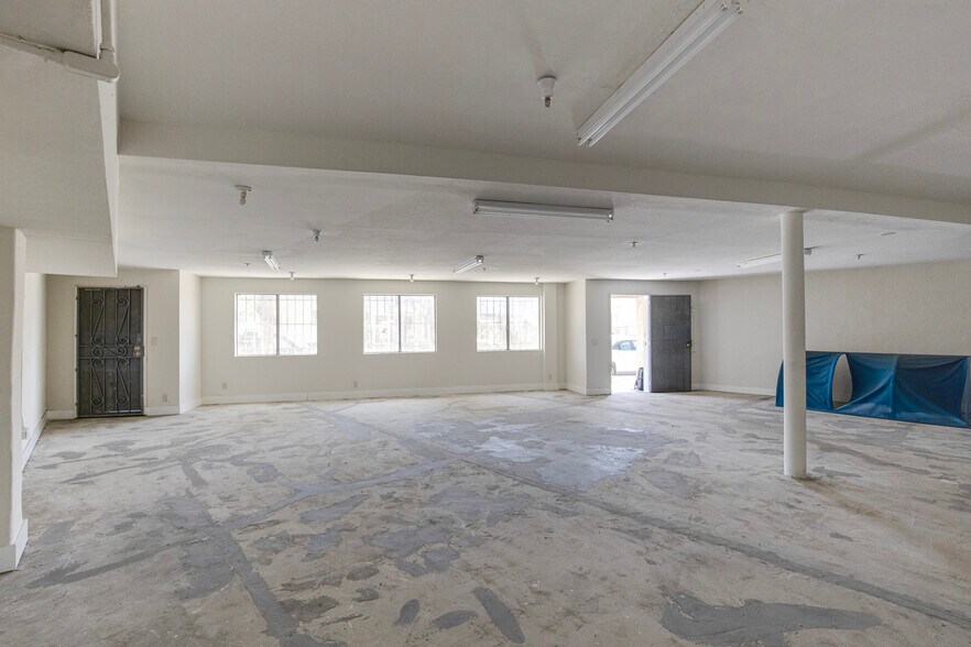 More Photos Of 3405 N Figueroa St, Los Angeles Apartments For Sale