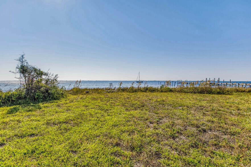 More Photos Of 10160 & 5533 Sinton Dr & Casa Maria Ln Ln, Pensacola Land For Sale