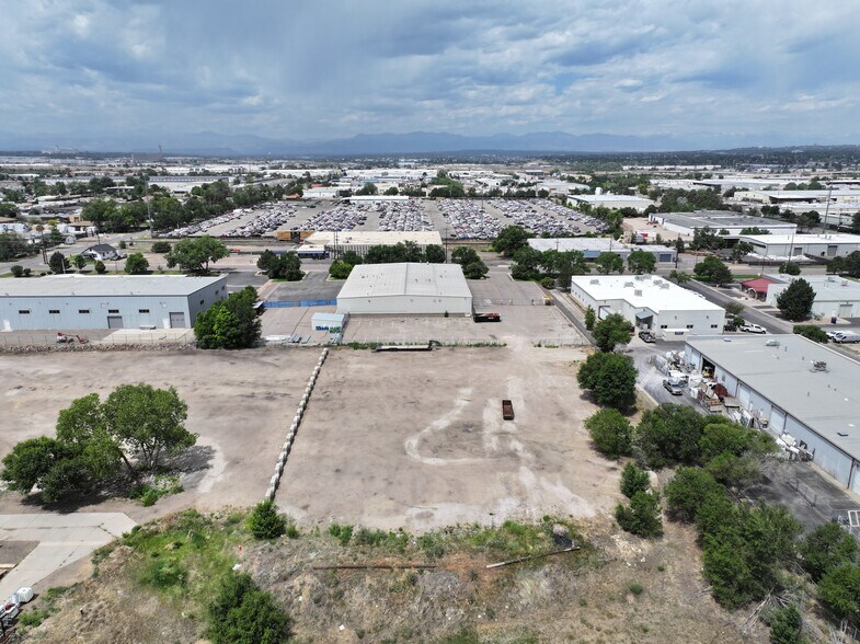 More Photos Of 6500 Franklin St, Denver Warehouse For Lease