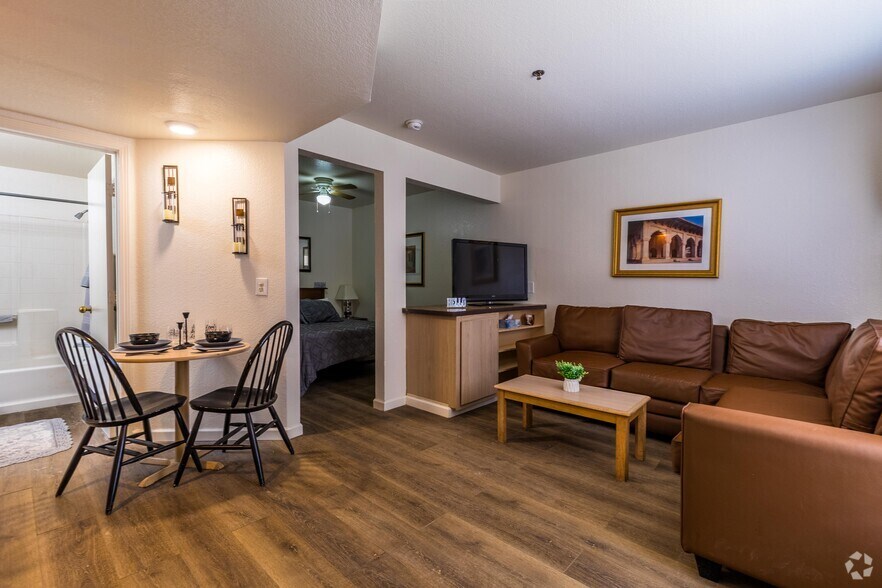 More Photos Of 2220 Rancho Colorado Blvd, Bullhead City Apartments For Sale