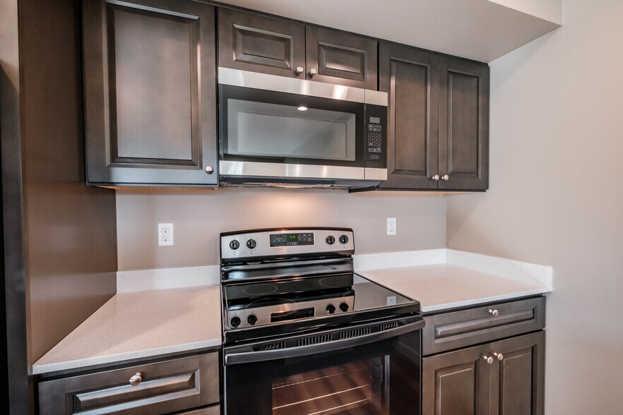 More Photos Of 2656 S Main Rd, Lebanon Apartments For Sale