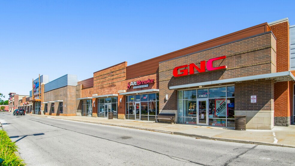More Photos Of 13901-13905 Cedar Rd, South Euclid Freestanding For Lease