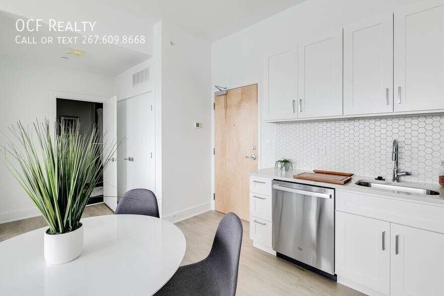 More Photos Of 2201 Washington Ave, Philadelphia Apartments For Lease