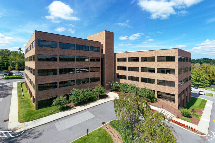 Primary Photo Of 1122 Kenilworth Dr, Towson Office For Lease