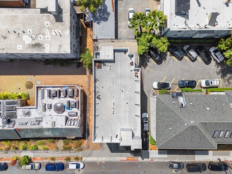 More Photos Of 2360 Ellsworth St, Berkeley Apartments For Sale