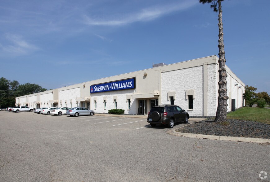 More Photos Of 7651-7697 Washington Ave S, Edina Flex For Lease