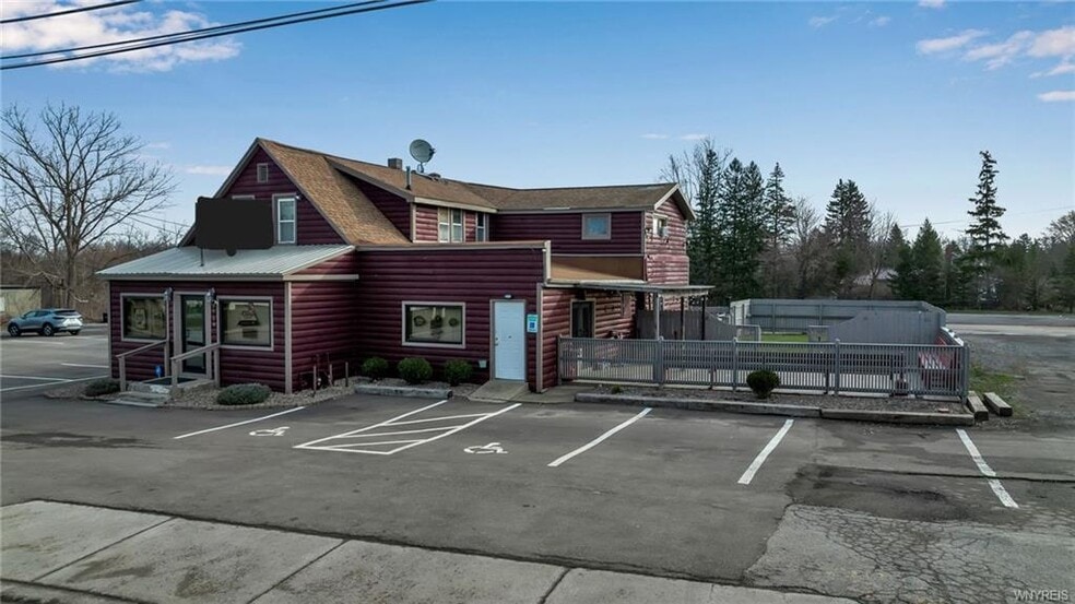 More Photos Of 3719 Abbott Rd, Orchard Park Restaurant For Sale