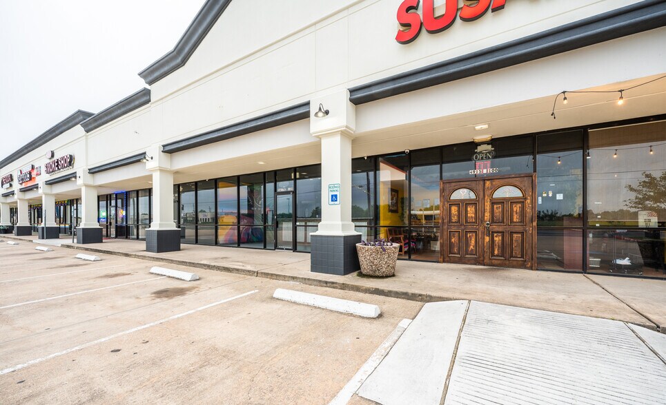More Photos Of 4915 Fm 2920 Rd, Spring Unknown For Lease