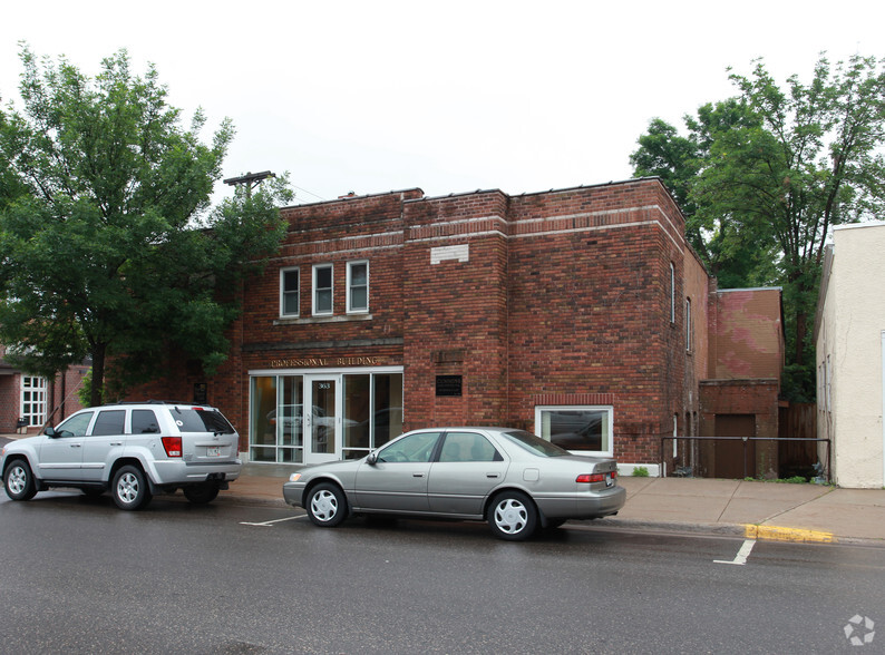 Primary Photo Of 363 N 5th Ave, Bayport Loft Creative Space For Sale