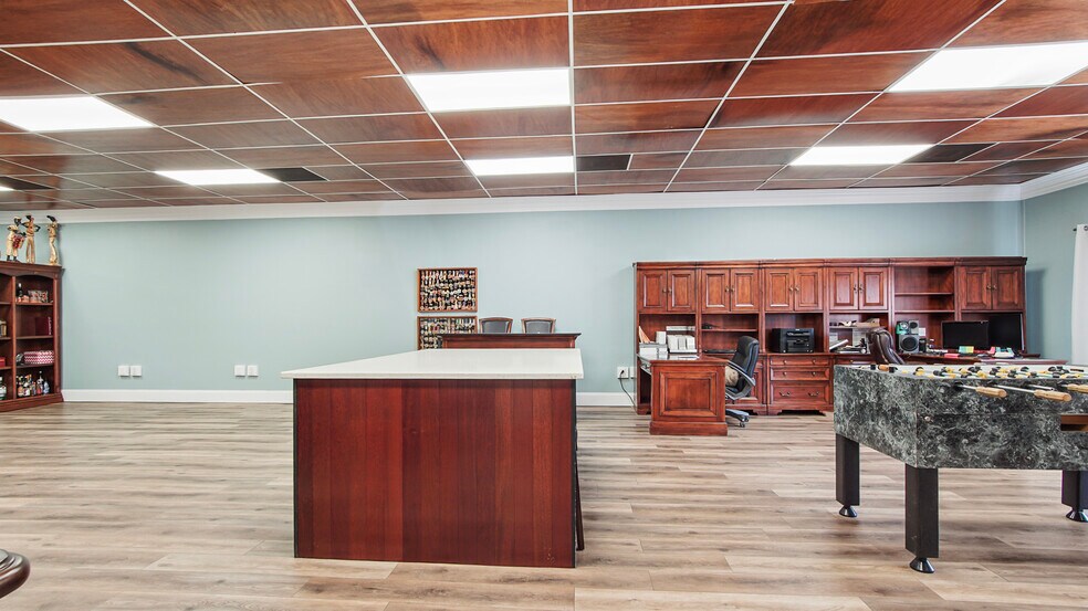 More Photos Of 308 Williams Ave, Port Saint Joe Storefront For Sale