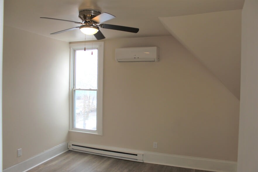 More Photos Of 801 S Mill St, Clio Apartments For Sale