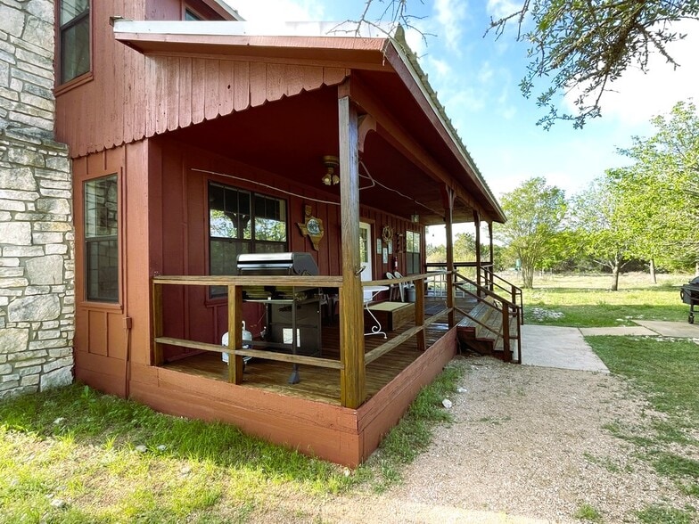 More Photos Of 1400 Greer ln, Burnet Land For Sale