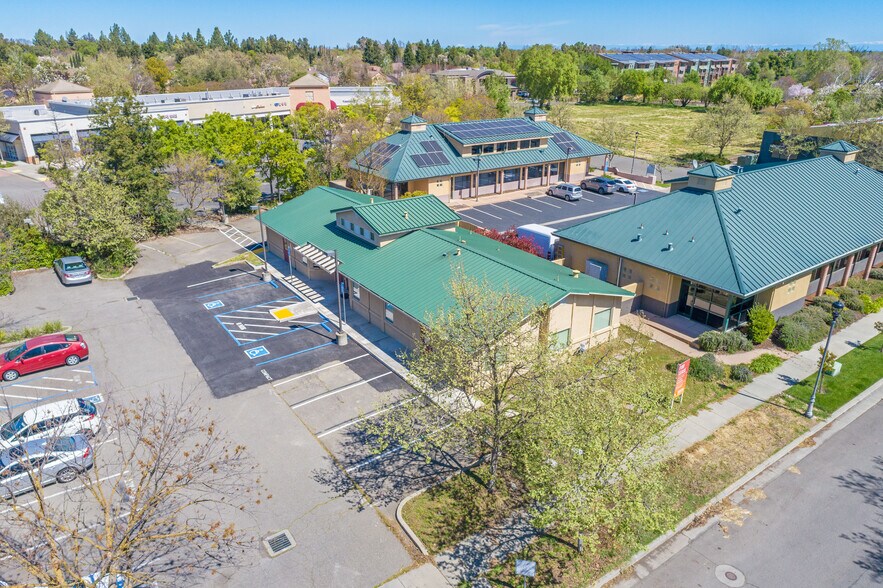 More Photos Of 2839 Spafford St, Davis Office For Sale