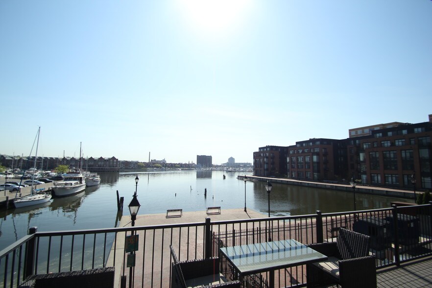 More Photos Of 1909 Thames St, Baltimore Loft Creative Space For Lease