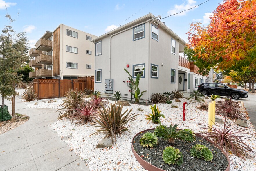 More Photos Of 403 Vera Ave, Redwood City Apartments For Sale