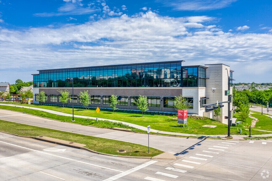 More Photos Of 7330 Stonebrook Pky, Frisco Office For Lease