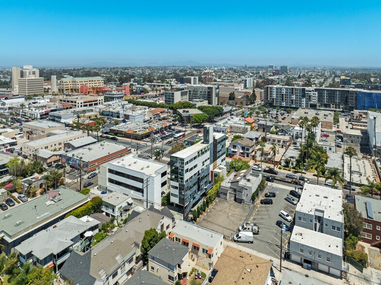 More Photos Of 3776 4th Ave, San Diego Apartments For Sale