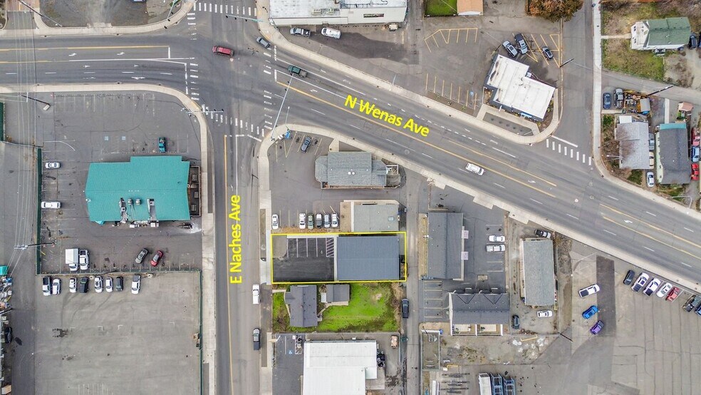 More Photos Of 207 E Naches Ave, Selah Industrial For Sale