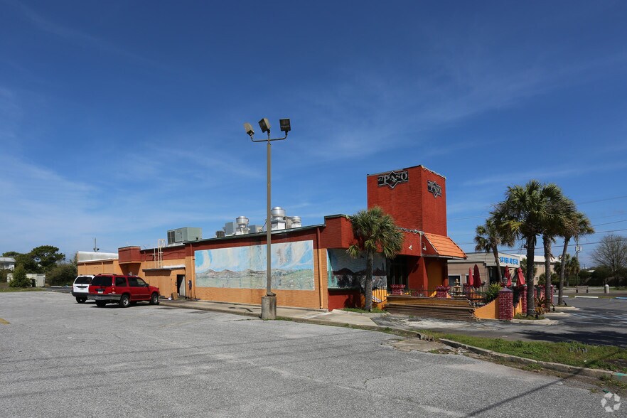 More Photos Of 480 Mary Esther Blvd NW, Fort Walton Beach Restaurant For Sale