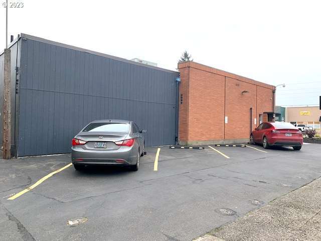 More Photos Of 430 W 7th Ave, Junction City Medical For Sale