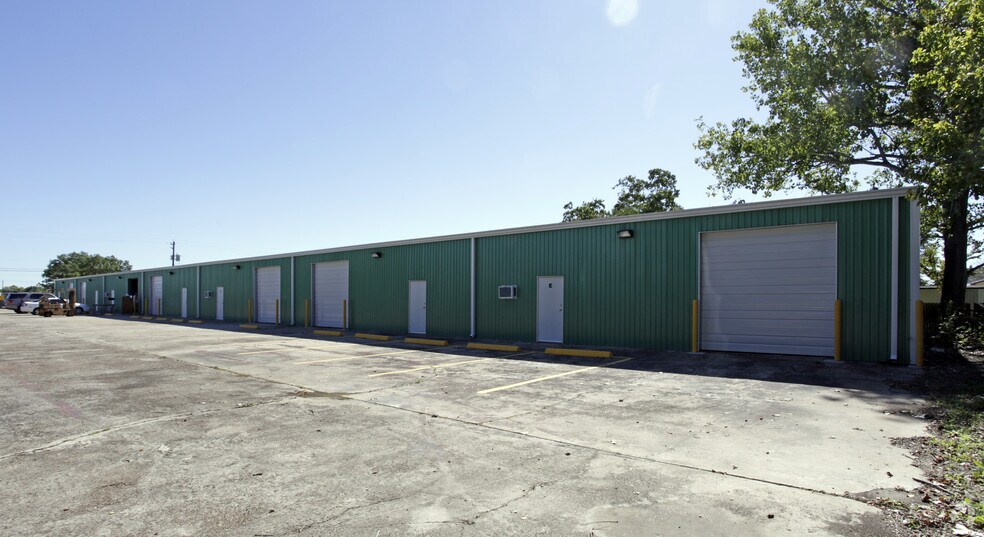 More Photos Of 3414 Lilac St, Pasadena Manufacturing For Lease