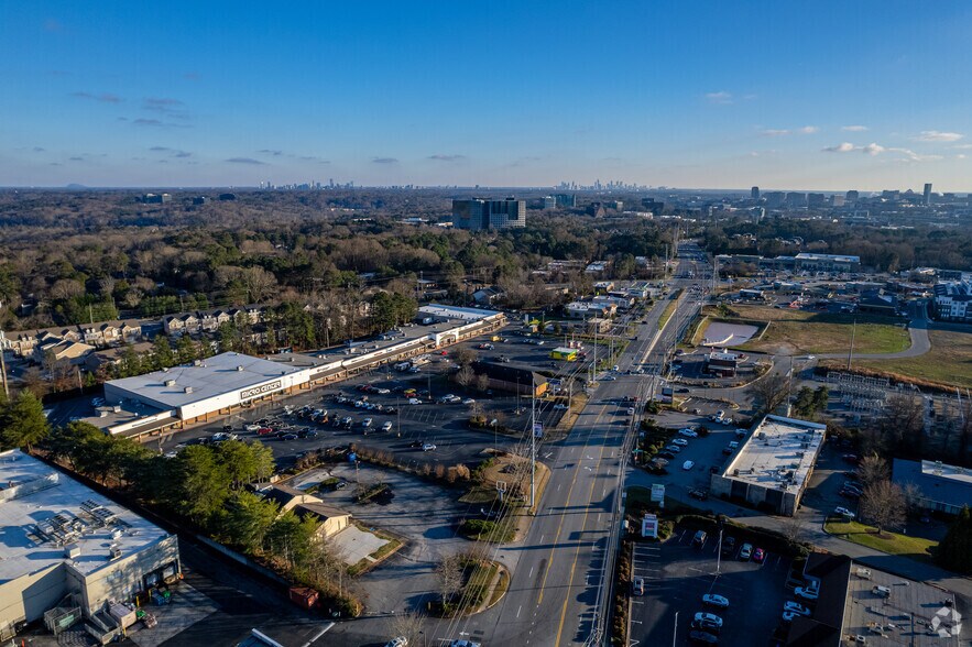 More Photos Of 1275 Powers Ferry Rd SE, Marietta Freestanding For Lease