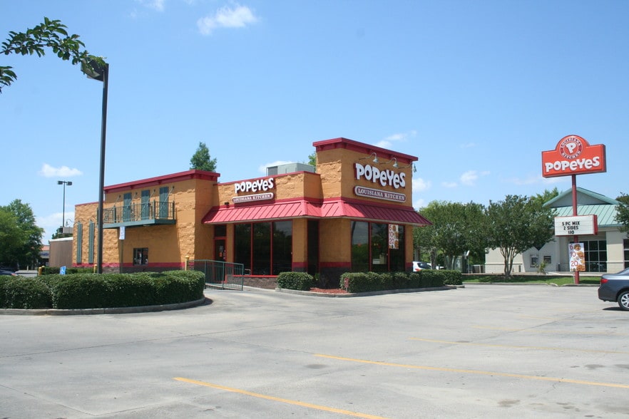 More Photos Of 2216-2256 Ambasador Caffery Pky, Lafayette Unknown For Lease