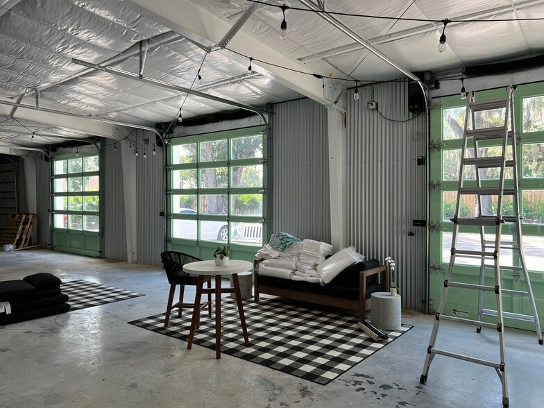 More Photos Of 511 10th St, Bradenton General Retail For Lease