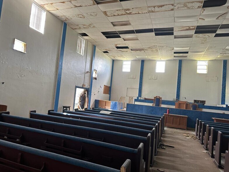 More Photos Of 2741 NW 49th St, Miami Lodge Meeting Hall For Sale