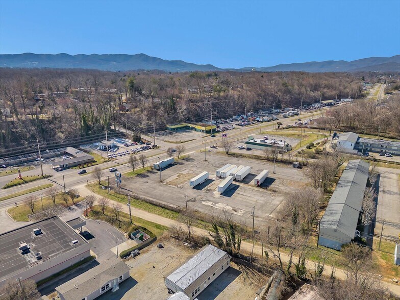 More Photos Of 4509 Melrose Ave, Melrose Land For Sale