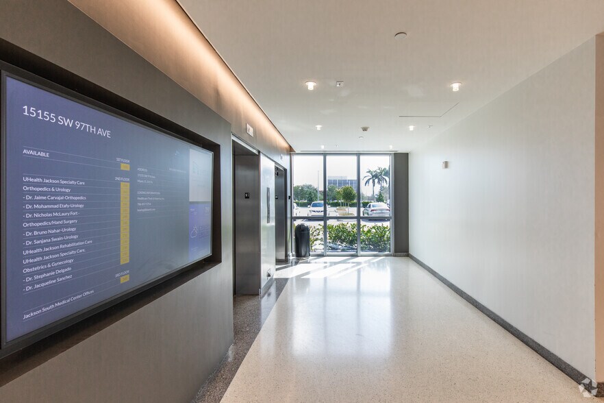 More Photos Of 15155 SW 97th Ave, Miami Medical For Lease