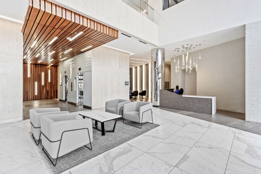 More Photos Of 8390 Lyndon B Johnson Fwy, Dallas Medical For Lease