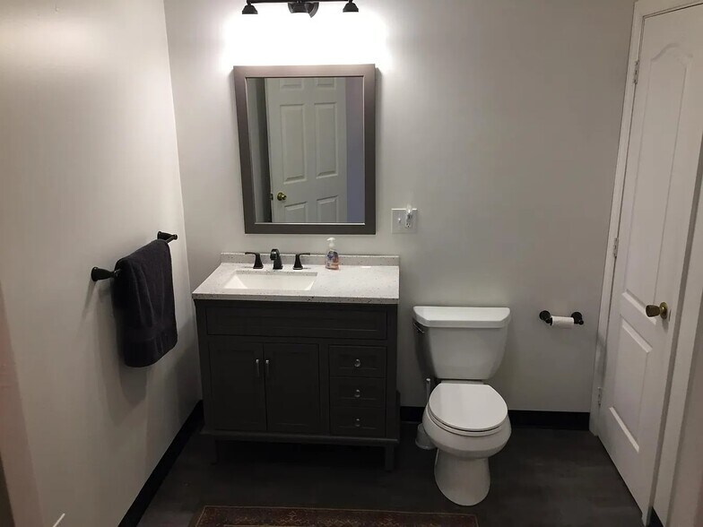 More Photos Of 147 Georgetown Rd, Beaver Falls Apartments For Sale