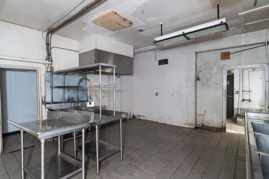 More Photos Of 1014 S Alamo St, San Antonio Restaurant For Lease