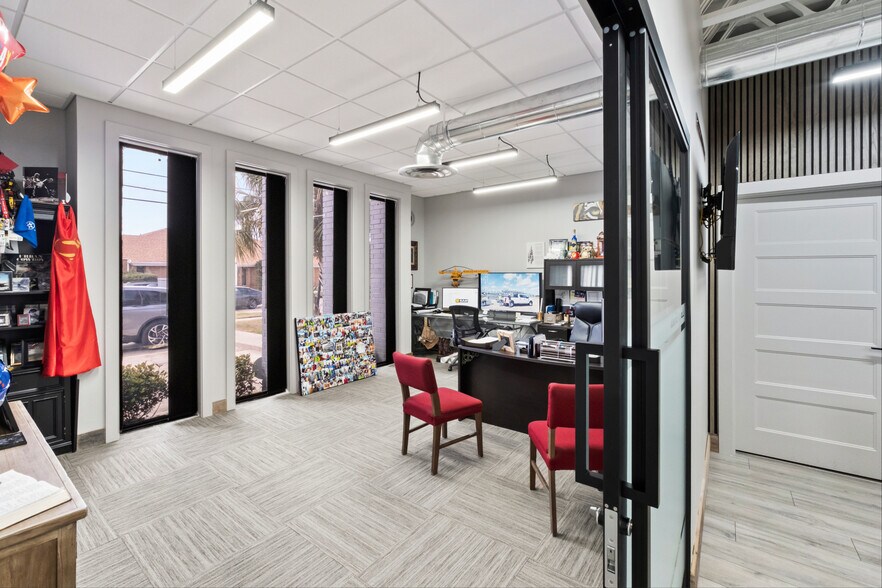 More Photos Of 3316 Florida Ave, Kenner Office For Sale