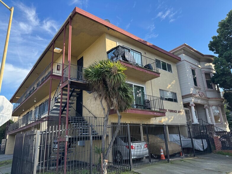 More Photos Of 1830 Castro St, Oakland Apartments For Sale