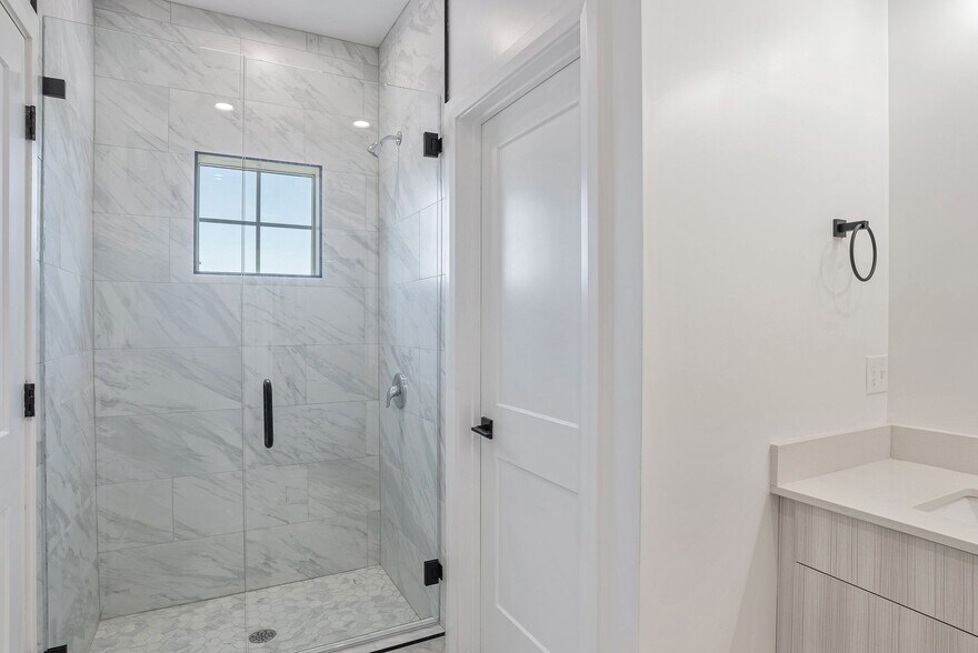 More Photos Of 321 E 2100 S, Salt Lake City Apartments For Sale