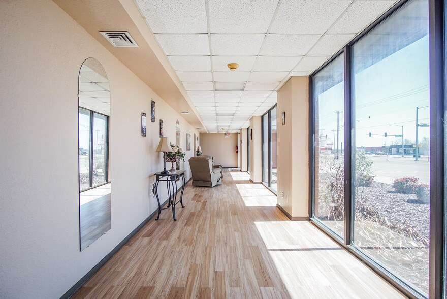 More Photos Of 1005 SW 4th St, Moore Religious Facility For Sale