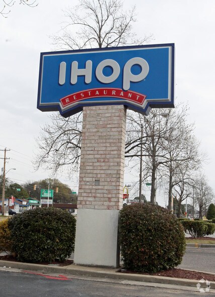 More Photos Of 1277 E Shelby Dr, Memphis Restaurant For Lease