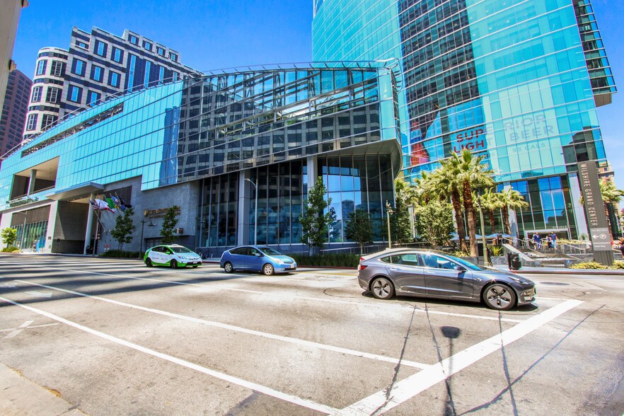More Photos Of 900 Wilshire Blvd, Los Angeles Office For Lease