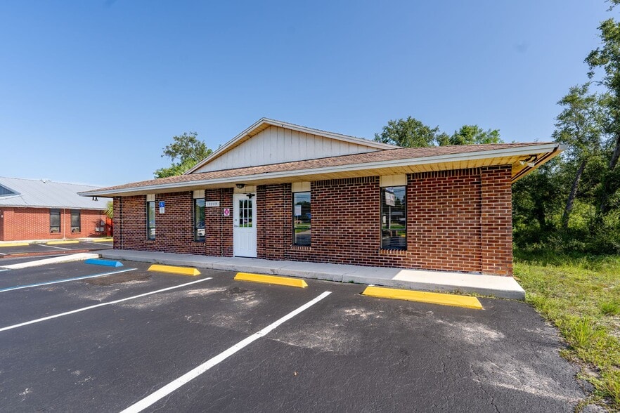 More Photos Of 10245 E Colonial Dr, Orlando Medical For Lease