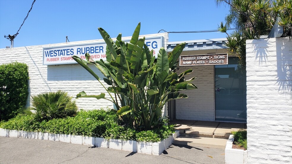 More Photos Of 1500 N Grand Ave, Santa Ana Medical For Lease