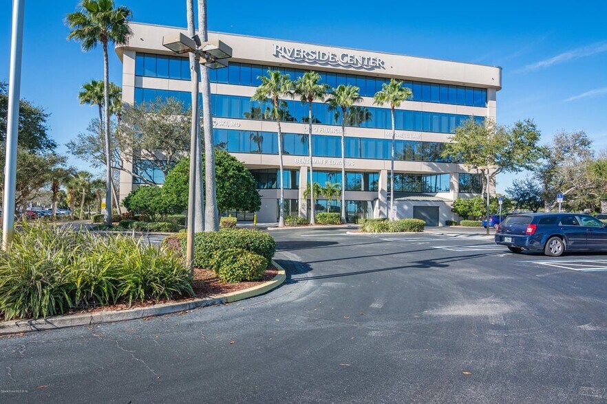 More Photos Of 930 Harper Blvd SW, Melbourne Medical For Lease