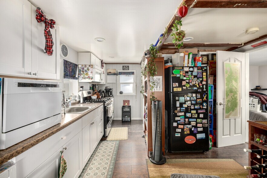 More Photos Of 8537 S Doubleheader Ranch Rd, Morrison Specialty For Sale