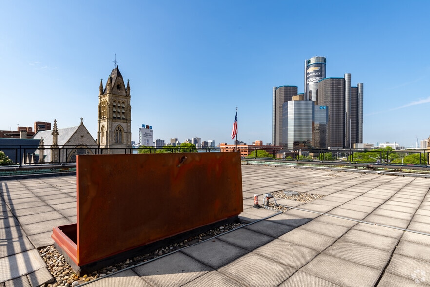 More Photos Of 965 E Jefferson Ave, Detroit Office For Sale