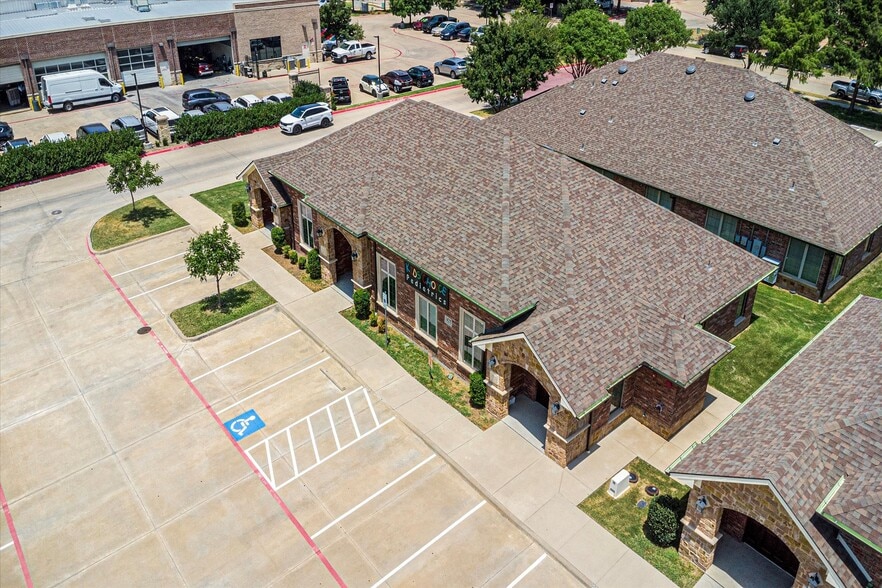 More Photos Of 425 Old Newman Rd, Frisco Medical For Sale