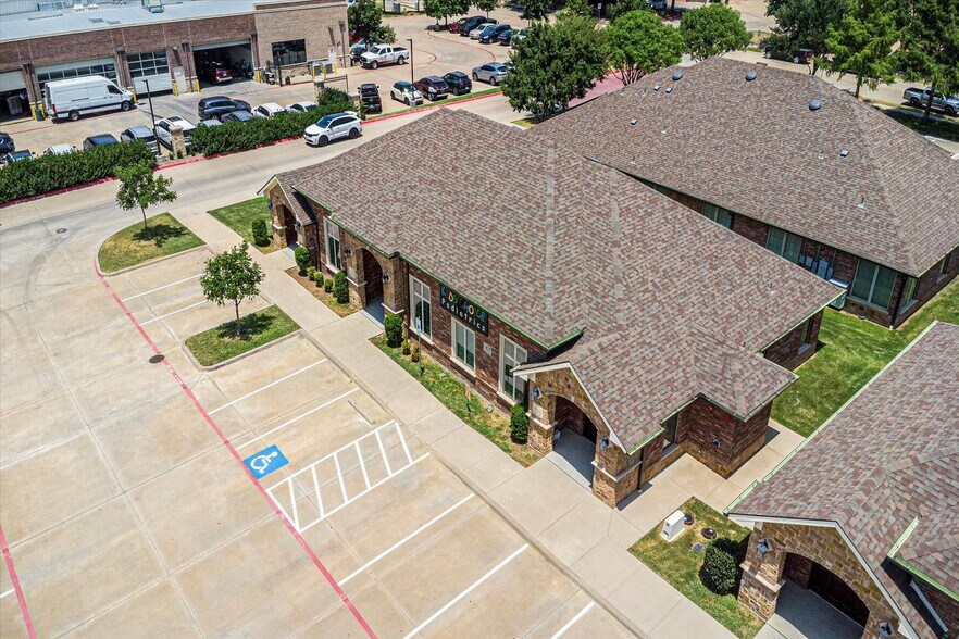 More Photos Of 425 Old Newman Rd, Frisco Medical For Lease
