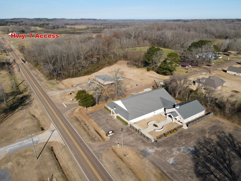 More Photos Of 218 Frostland Dr, Water Valley Religious Facility For Sale
