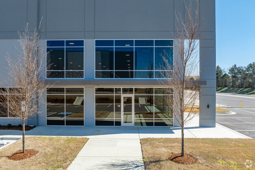 More Photos Of 1635 Joe B Jackson Pky, Murfreesboro Industrial For Sale